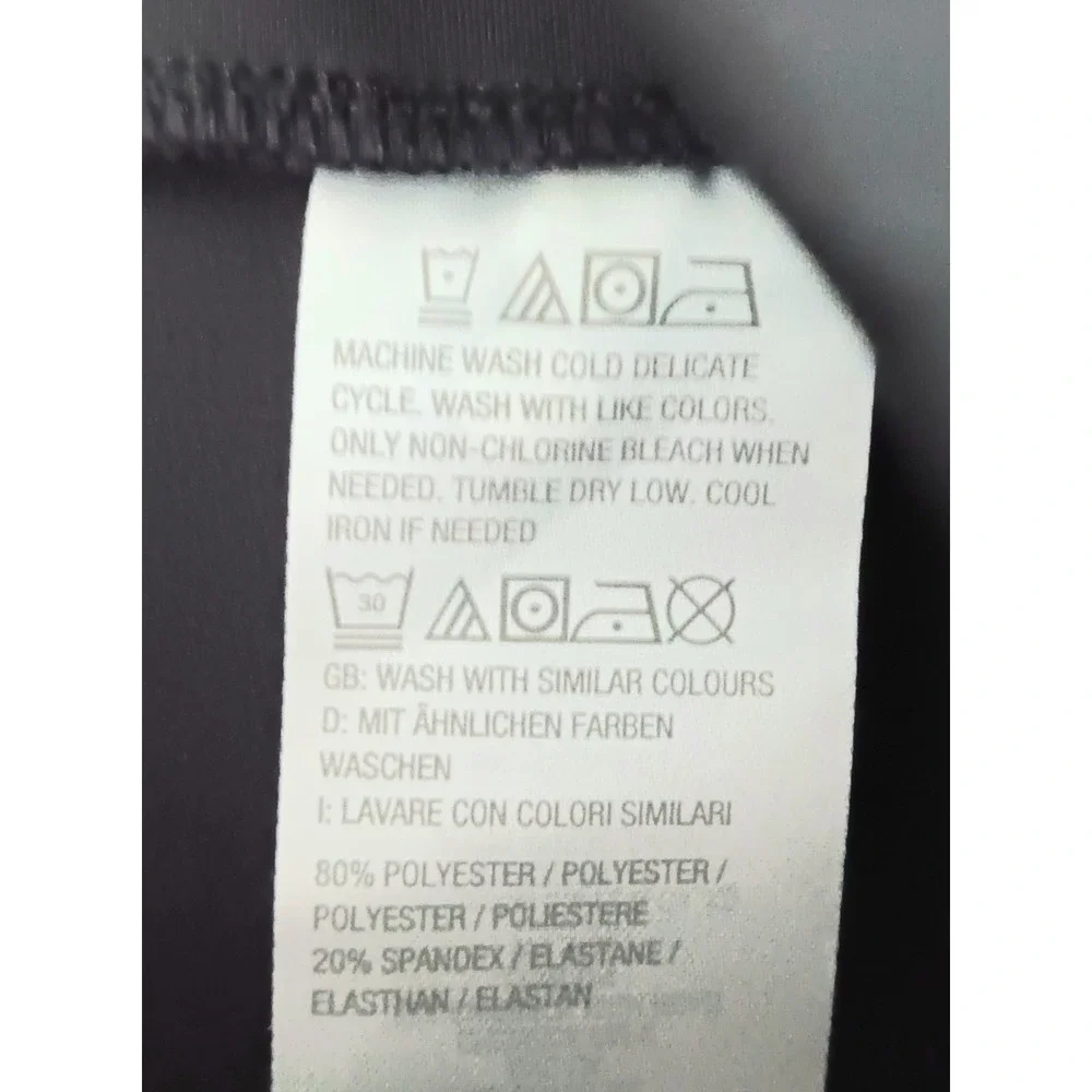 Zuda Flare Crop Leggings Women's Size Small Black Activewear Pants Pullon NEW